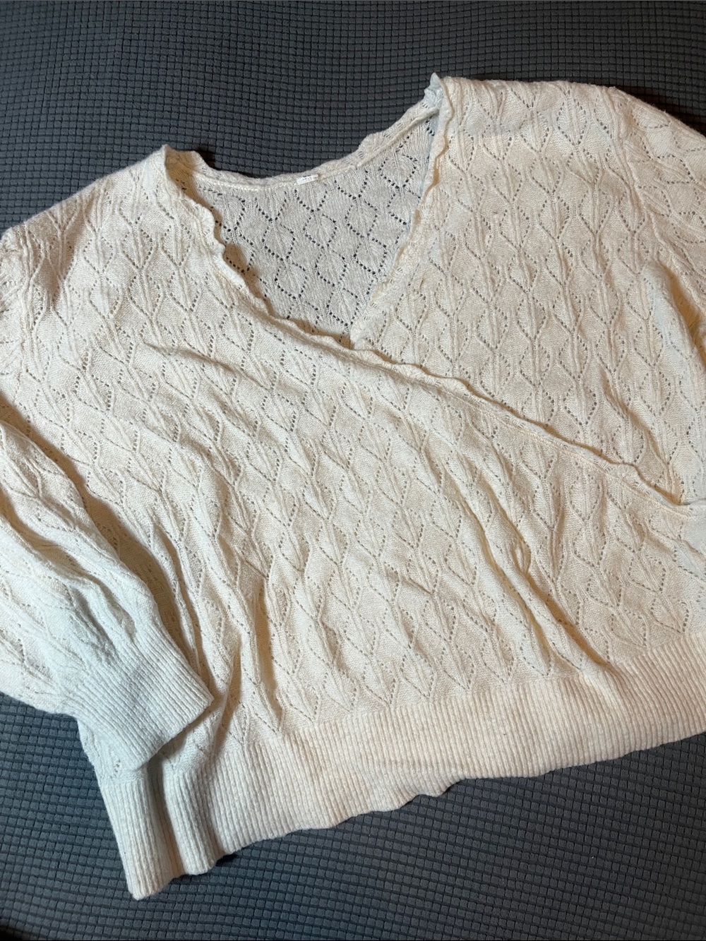 Old Navy Cream Openwork V-Neck Sweater